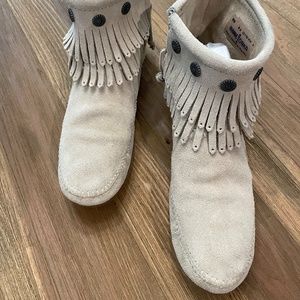 Minnetonka Double Fringe Side Zip Boot